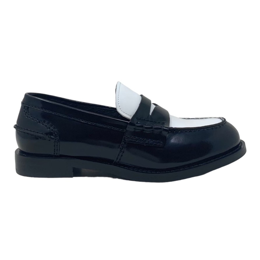 Flats Buckles Footwear | Buckles New York | College | Black Leather