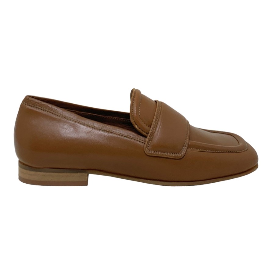 Flats Buckles Footwear | Carmens | Clam | Leather Tan