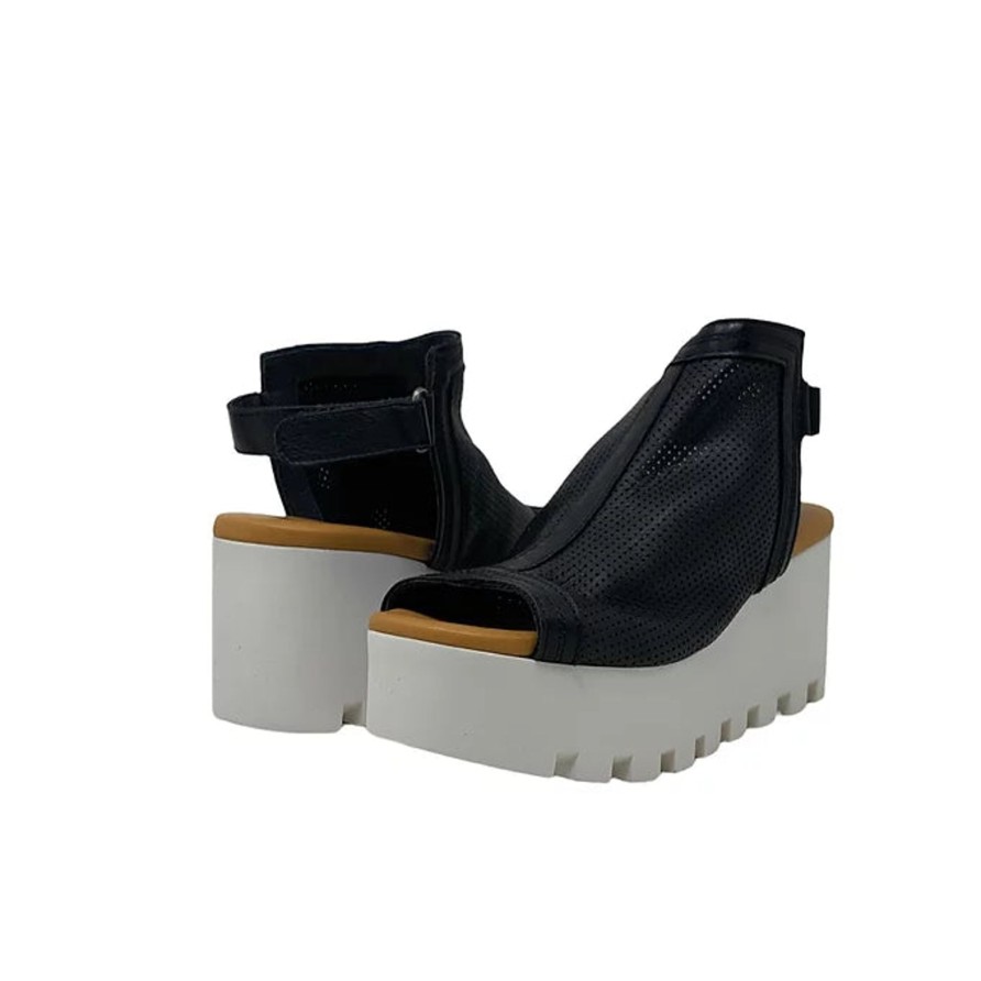 Sandals Buckles Footwear | Ethem | Maria | Leather Black