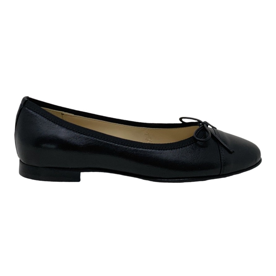 Flats Buckles Footwear | Buckles New York | Elizabeth Black Leather