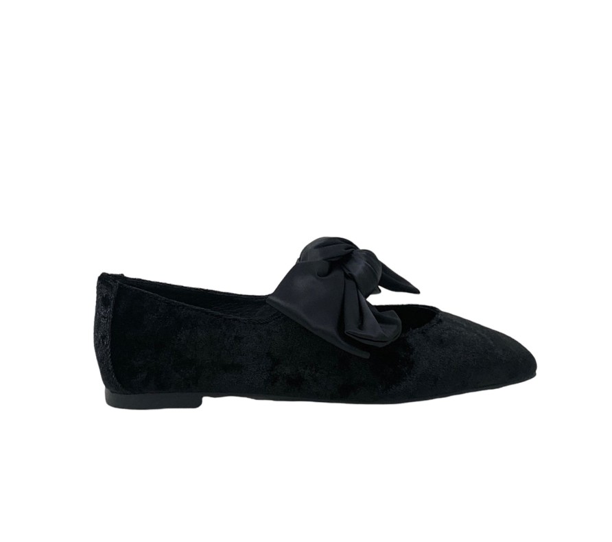 Flats Buckles Footwear | Jeffrey Campbell | Amit | Velvet Black