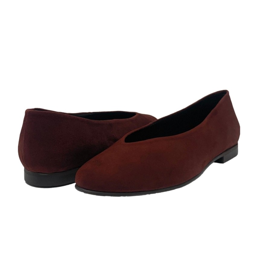 Flats Buckles Footwear | Lodi Love | Baza | Suede Burgundy