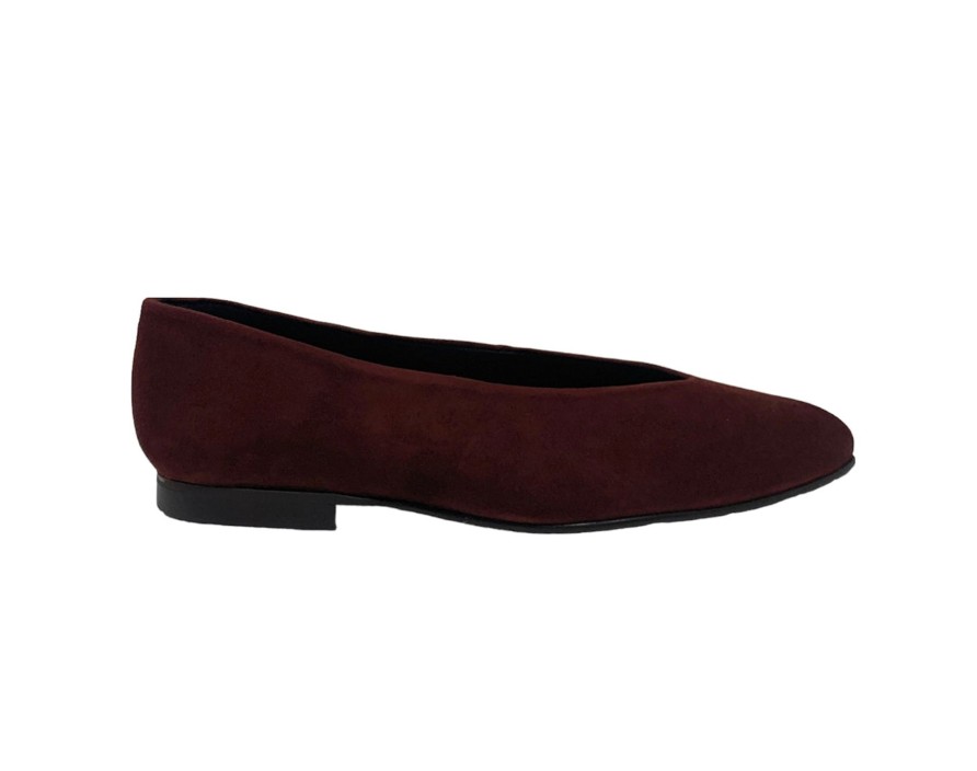 Flats Buckles Footwear | Lodi Love | Baza | Suede Burgundy