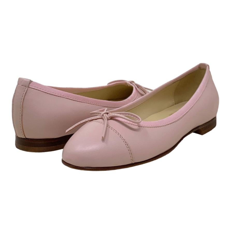 Flats Buckles Footwear | Buckles New York | Elizabeth | Leather Light Pink